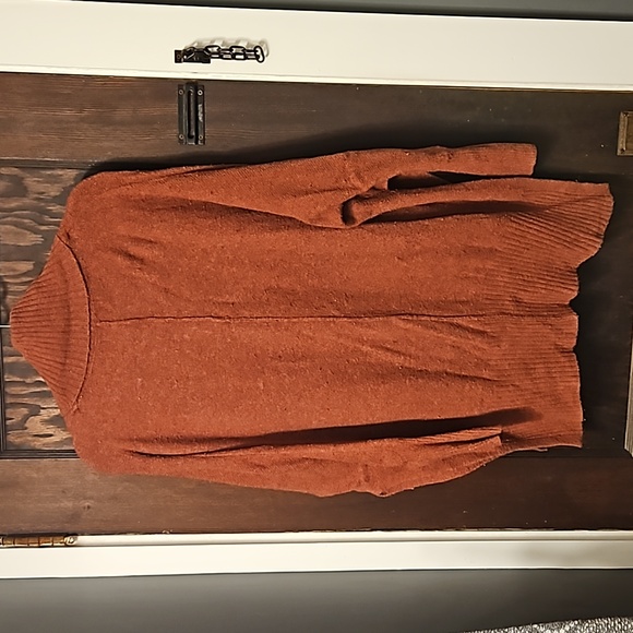 Jessica Simpson, S, Cowl Neck Sweater - Picture 2 of 3